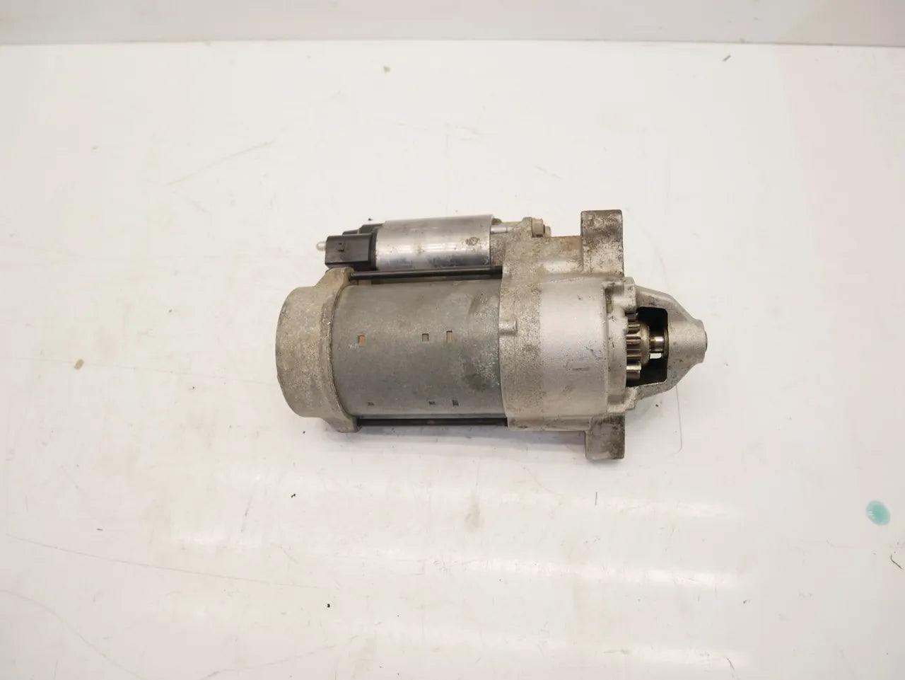 Motor de arranque Mini Countryman F60 1.5 gasolina B38A15A B38 B38A15M1 8647866