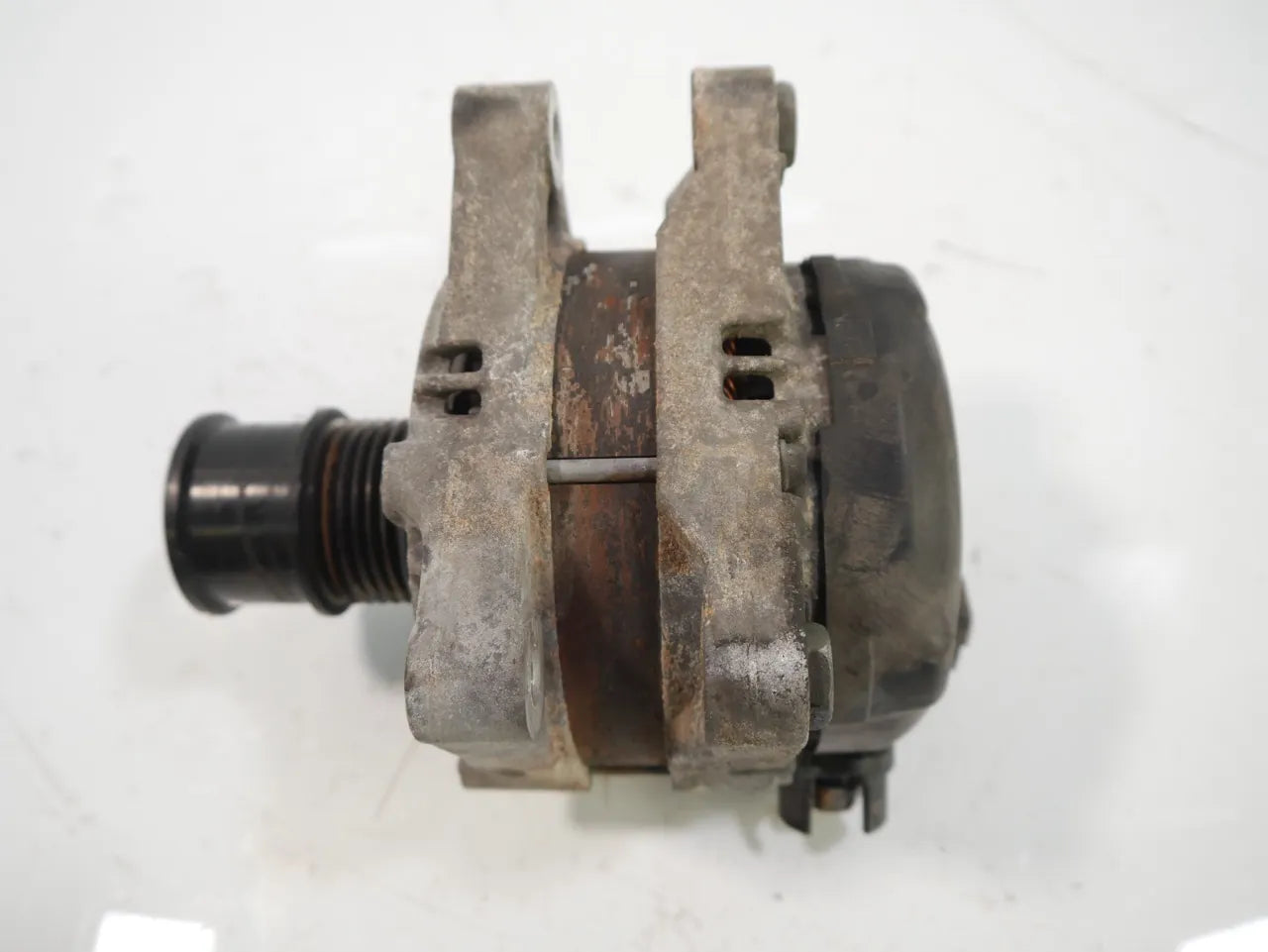Alternador Ford C-Max Focus 1.0 EcoBoost M1DA CV6T-10300-DC