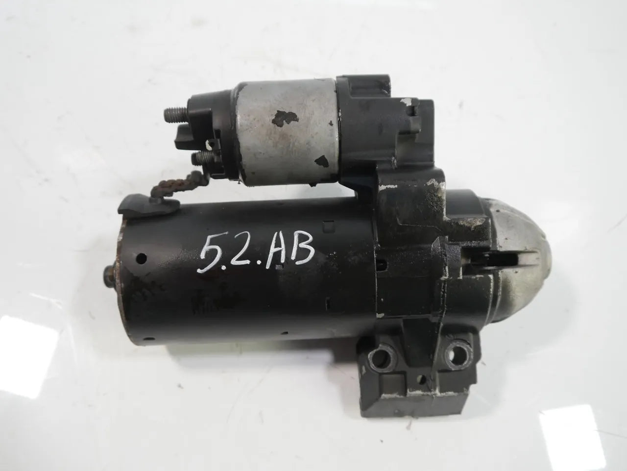 Motor de arranque BMW Serie 1 F20 Serie 3 E90 E92 E91 Serie 5 F10 F11 2.0 N47D20C N47 8570238