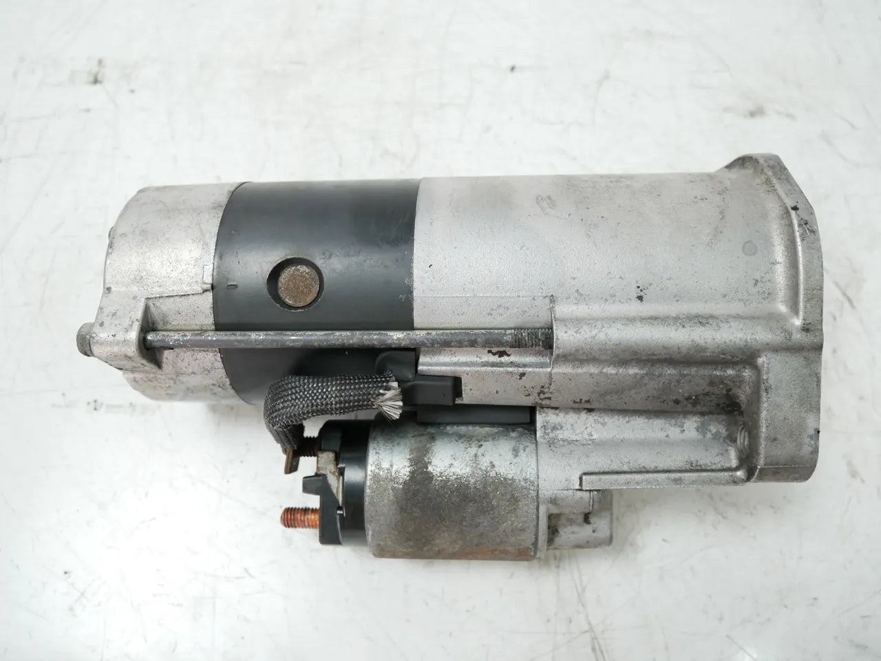 Motor de arranque Mitsubishi Pajero MK4 V98W 3,2 DI-D 4M41 1810A050