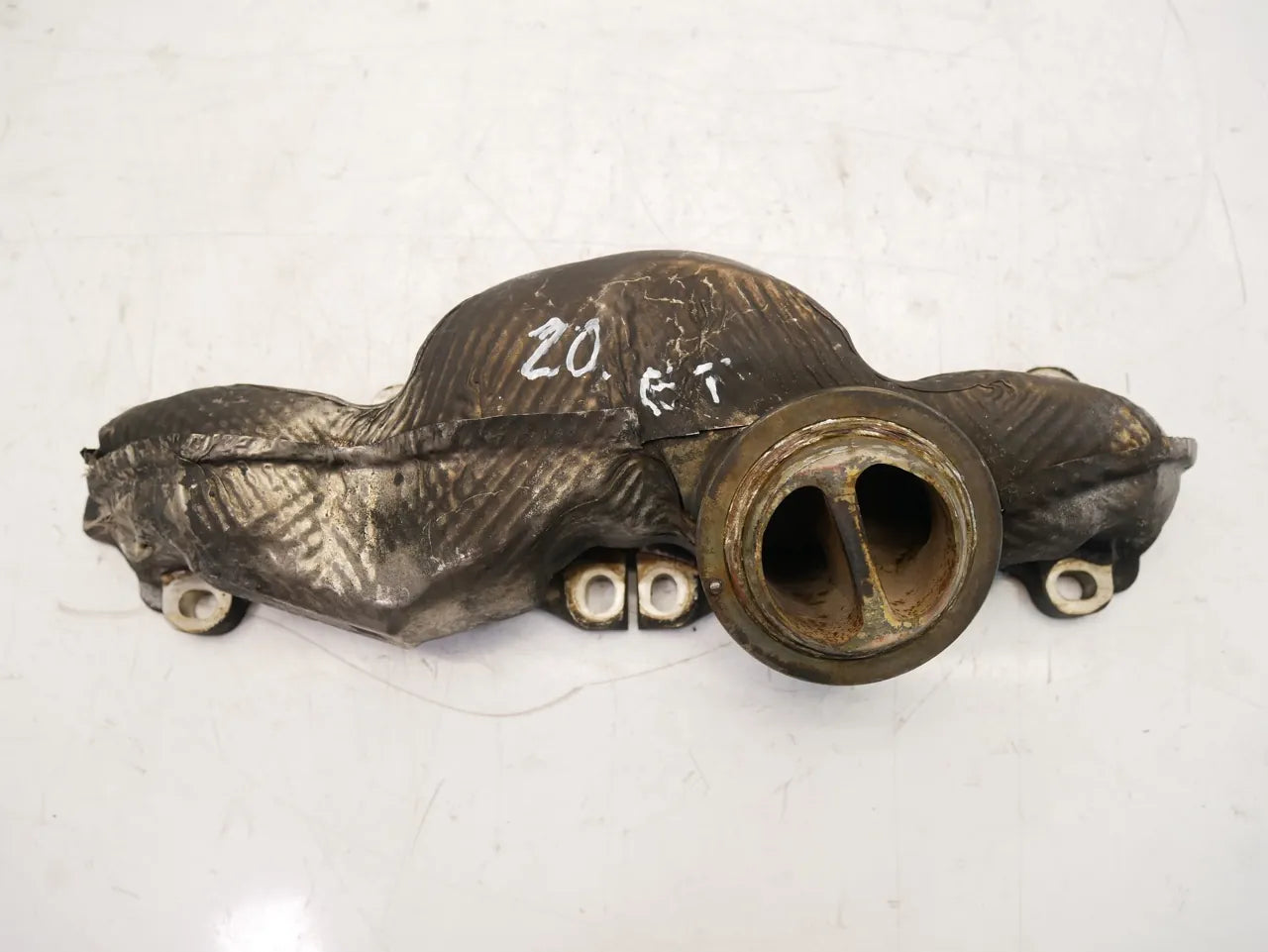 Colector de escape Bentley Bentayga 4.0 V8 DCUA DCU MDC.UA 0P2253033A