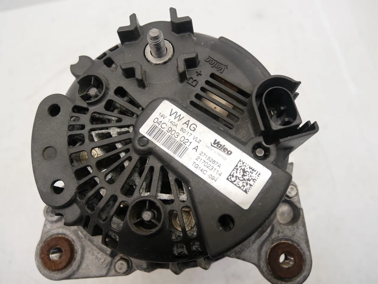 Alternador Volkswagen Seat Golf Leon 1.5 TSI DACA DAC 04C903021A