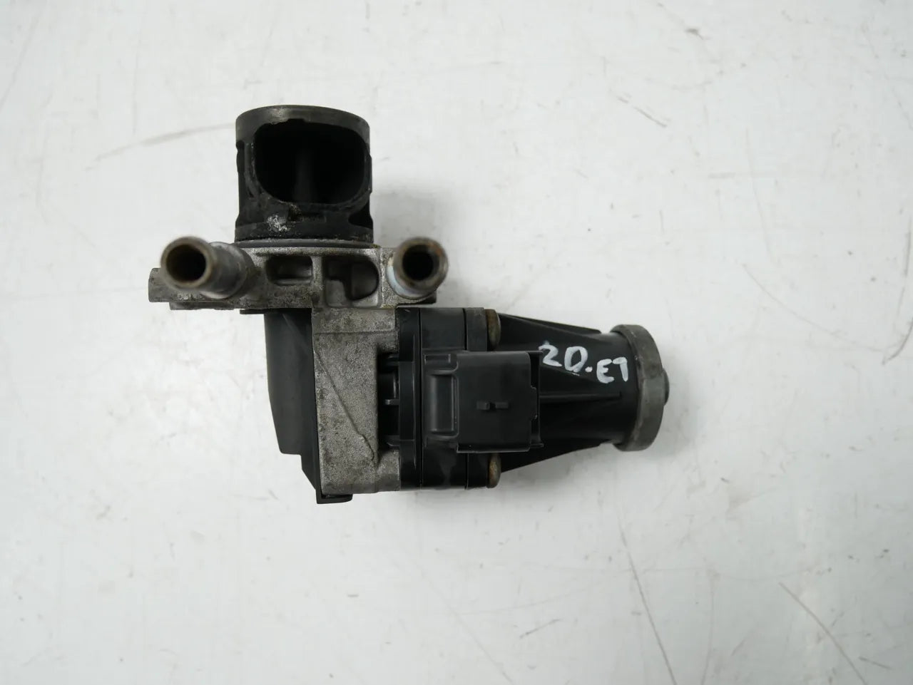 Válvula EGR Peugeot 1.5 BlueHDI YHZ YH01 DV5RC 9829870080