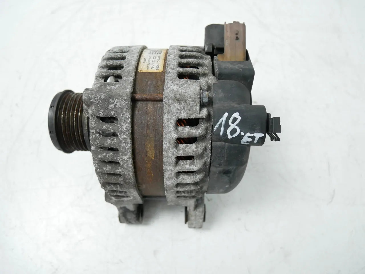 Alternador Peugeot 1.5 BlueHDI YHZ YH01 DV5RC 9820893880