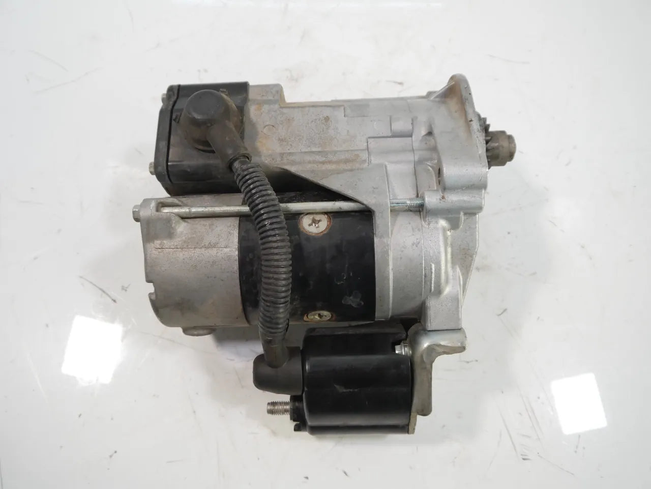 Motor de arranque Toyota Hilux MK8 2,8 D-4D 1GD-FTV 1GD 2810030110