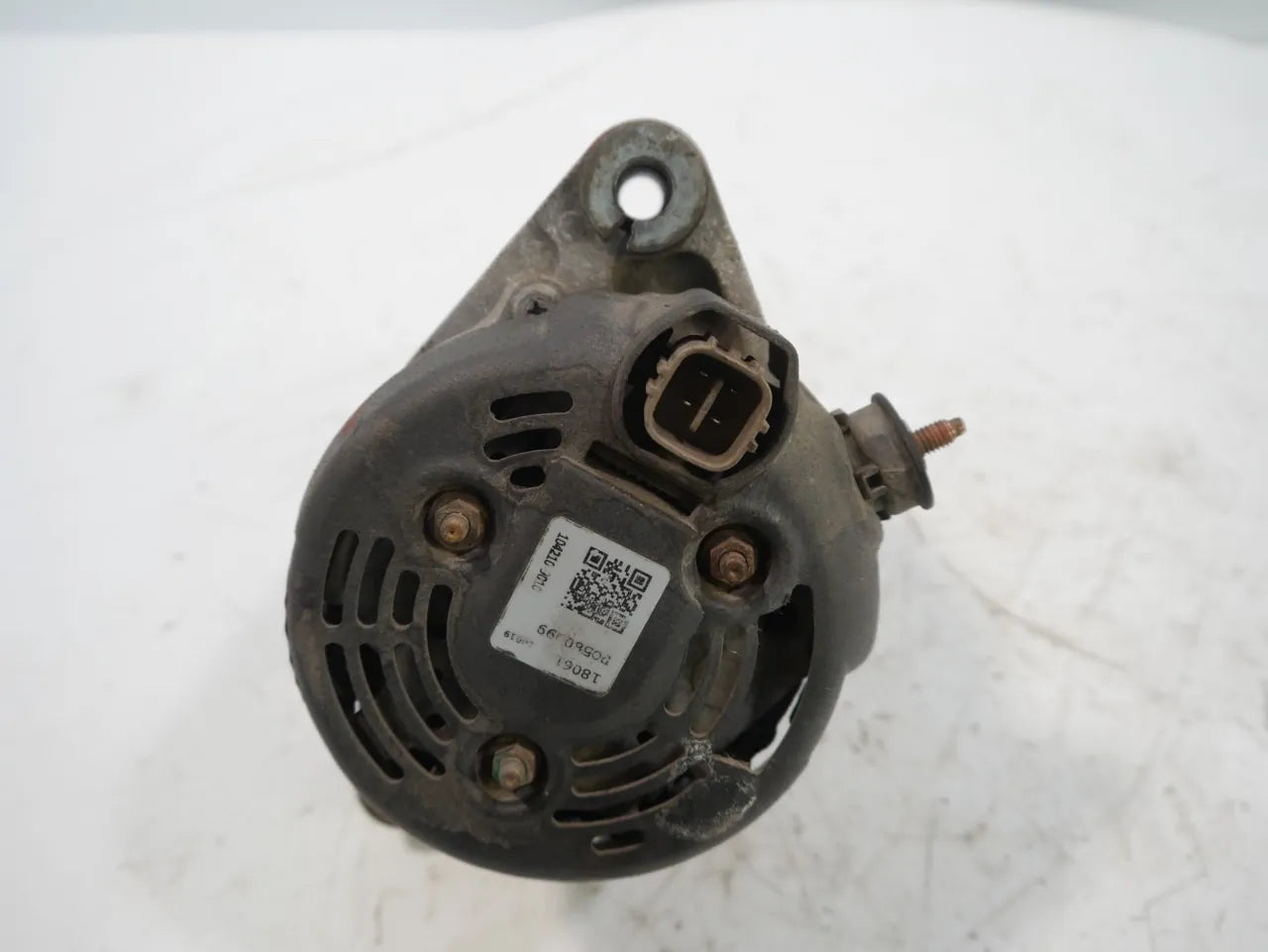 Alternador Toyota Hilux 3,0 D-4D 4WD 1KD-FTV 1KD 270600L020