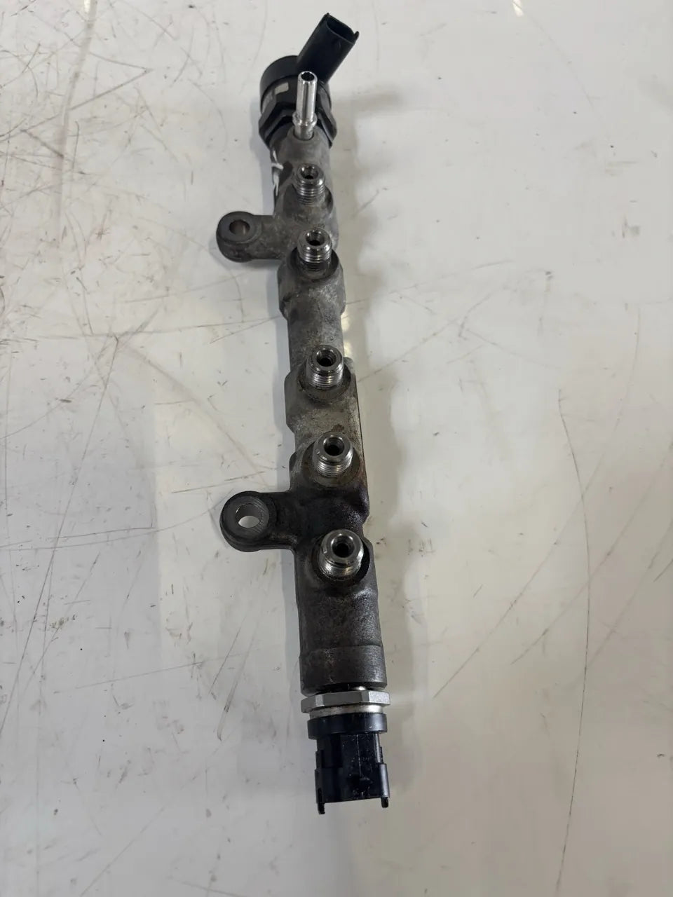 Tubo de raíl Land Rover L538 2.0 D 204DTD AJ20D4 G4D3-9D280-AA