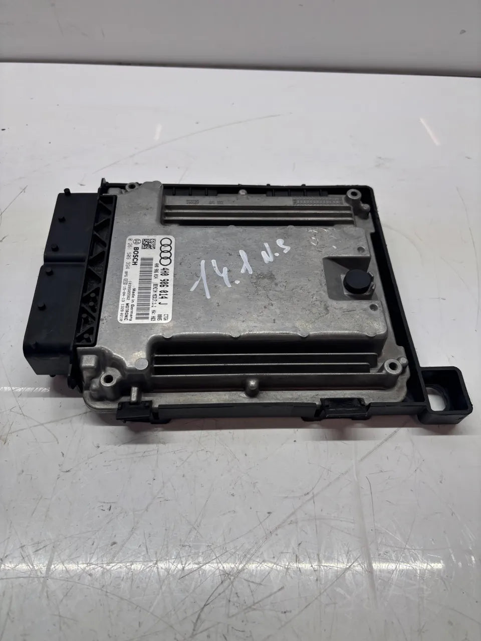 Unidad de control Audi A8 D4 4.0 TFSI CTGA CTG 4H0906014J