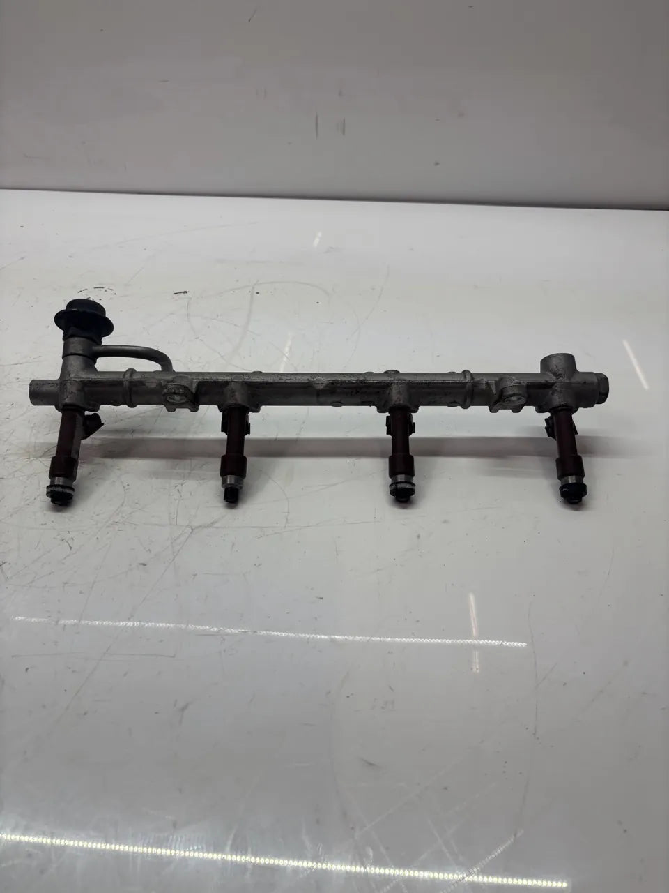 Rail de inyectores Toyota Sequoia Land Cruiser 4.7 gasolina 2UZ-FE 238080F020