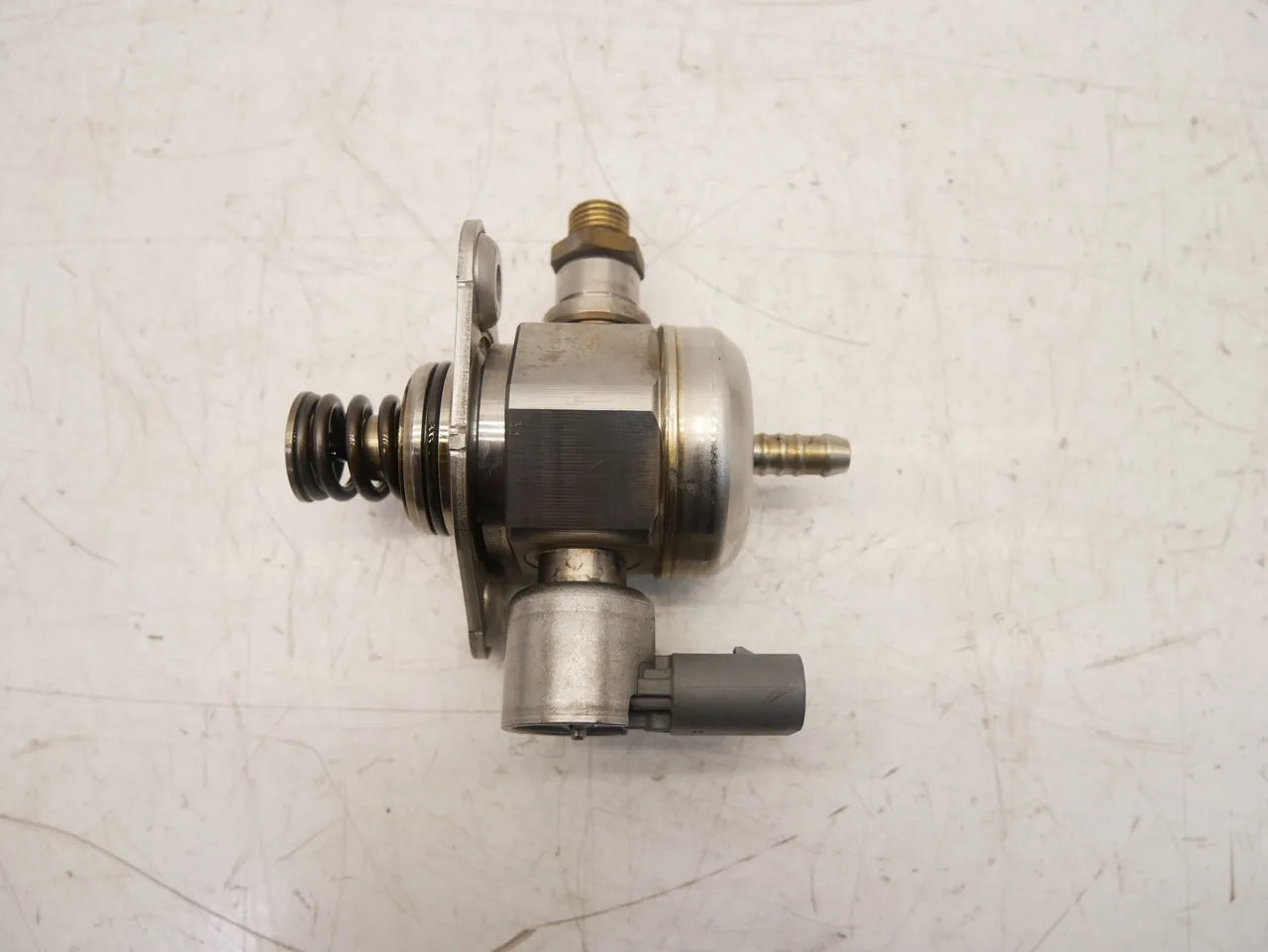 Bomba de combustible Audi Volkswagen Q3 A3 Jetta Golf 2.0 TFSI CCTA CCT 06H127025N