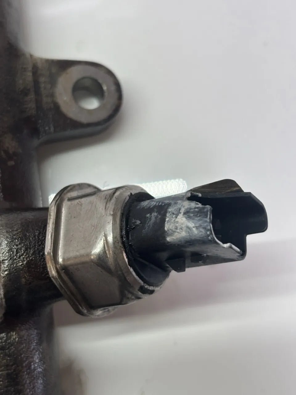 Tubo de raíl Renault Kangoo 1.5 dCi K9K808 K9K H8200701690