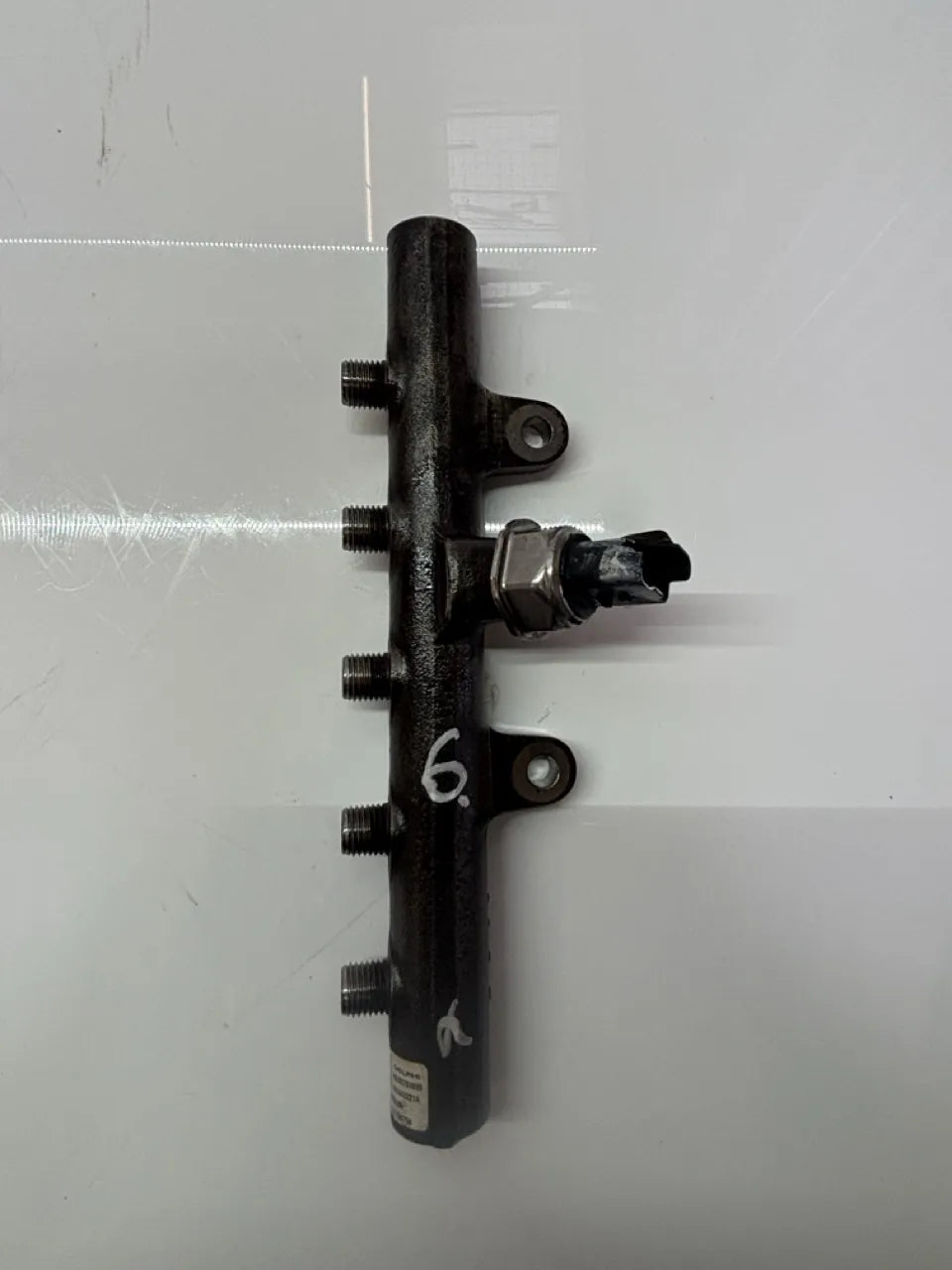 Tubo de raíl Renault Kangoo 1.5 dCi K9K808 K9K H8200701690