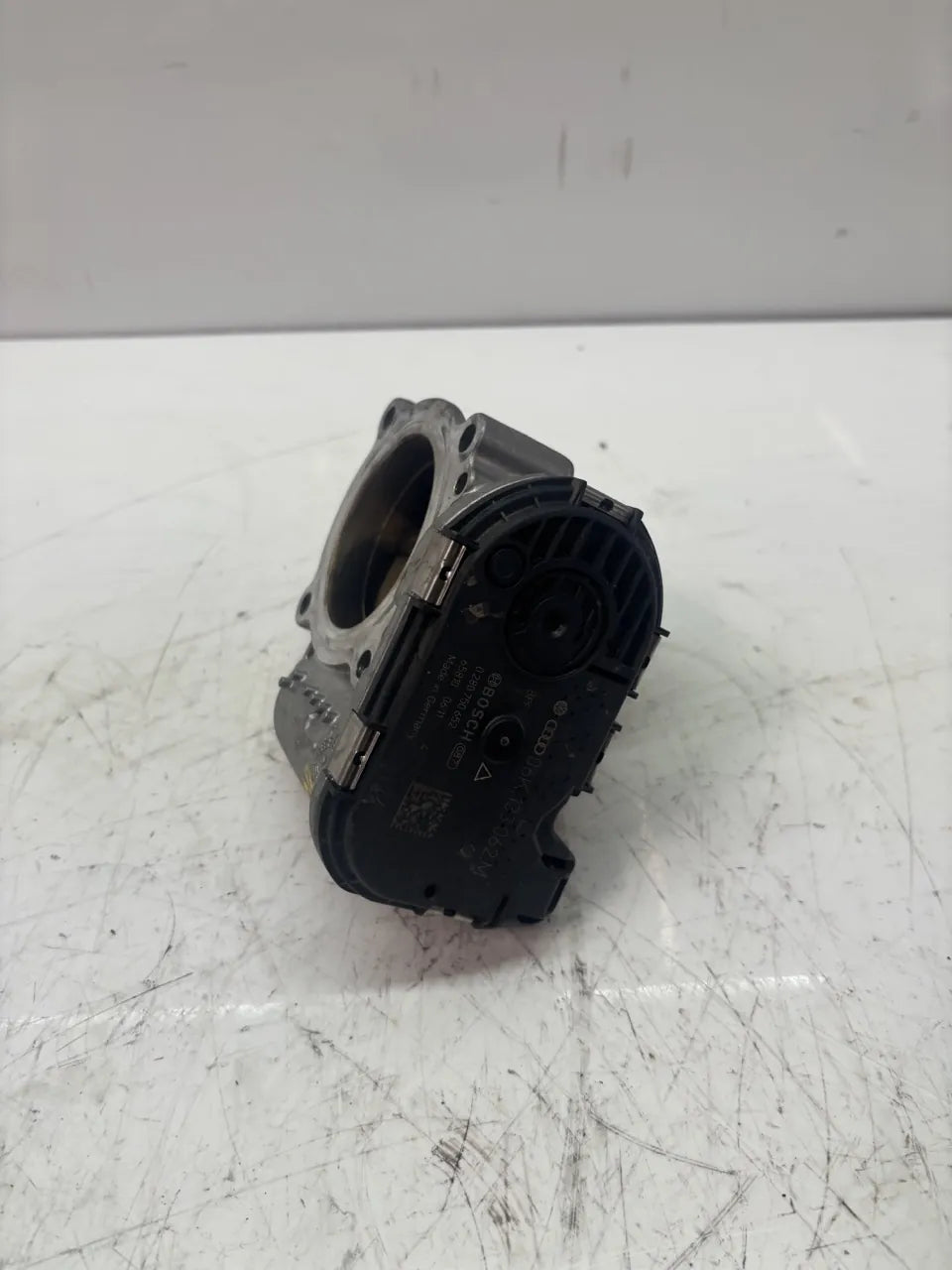 Mariposa Audi A4 B9 A5 2.0 TFSI DBPA DLVA DBP DLV 06K133062M