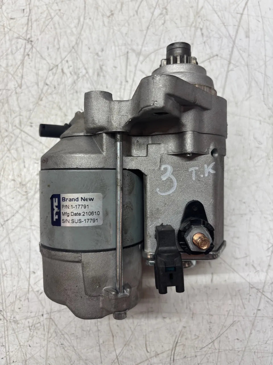 Motor de arranque Motor de arranque Toyota Tundra 4.7 gasolina V8 2UZ 2UZ-FE 2810050040