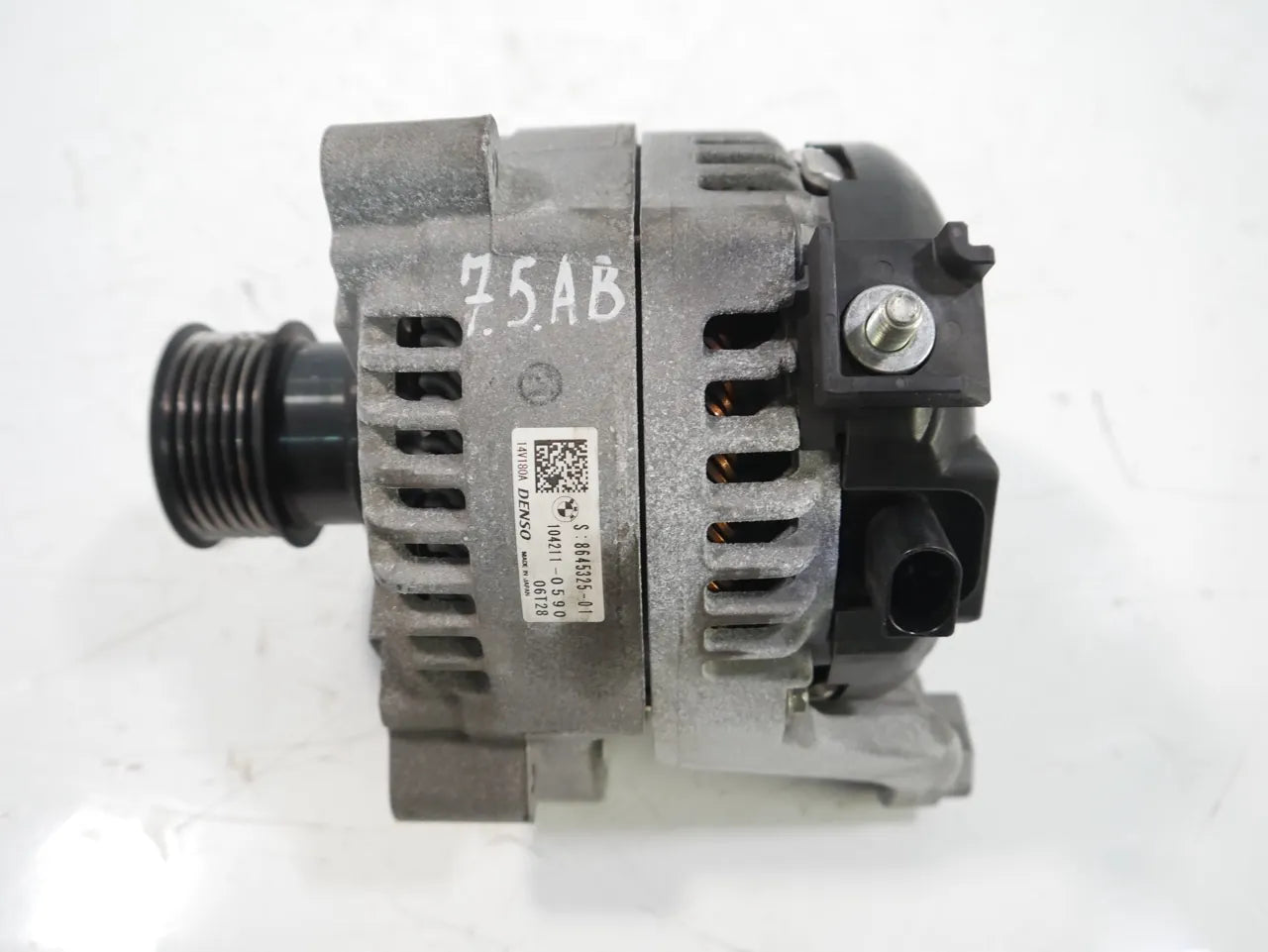 Alternador BMW Serie 3 F30 2.0 320i B48B20A B48 B48B20M0 8645325