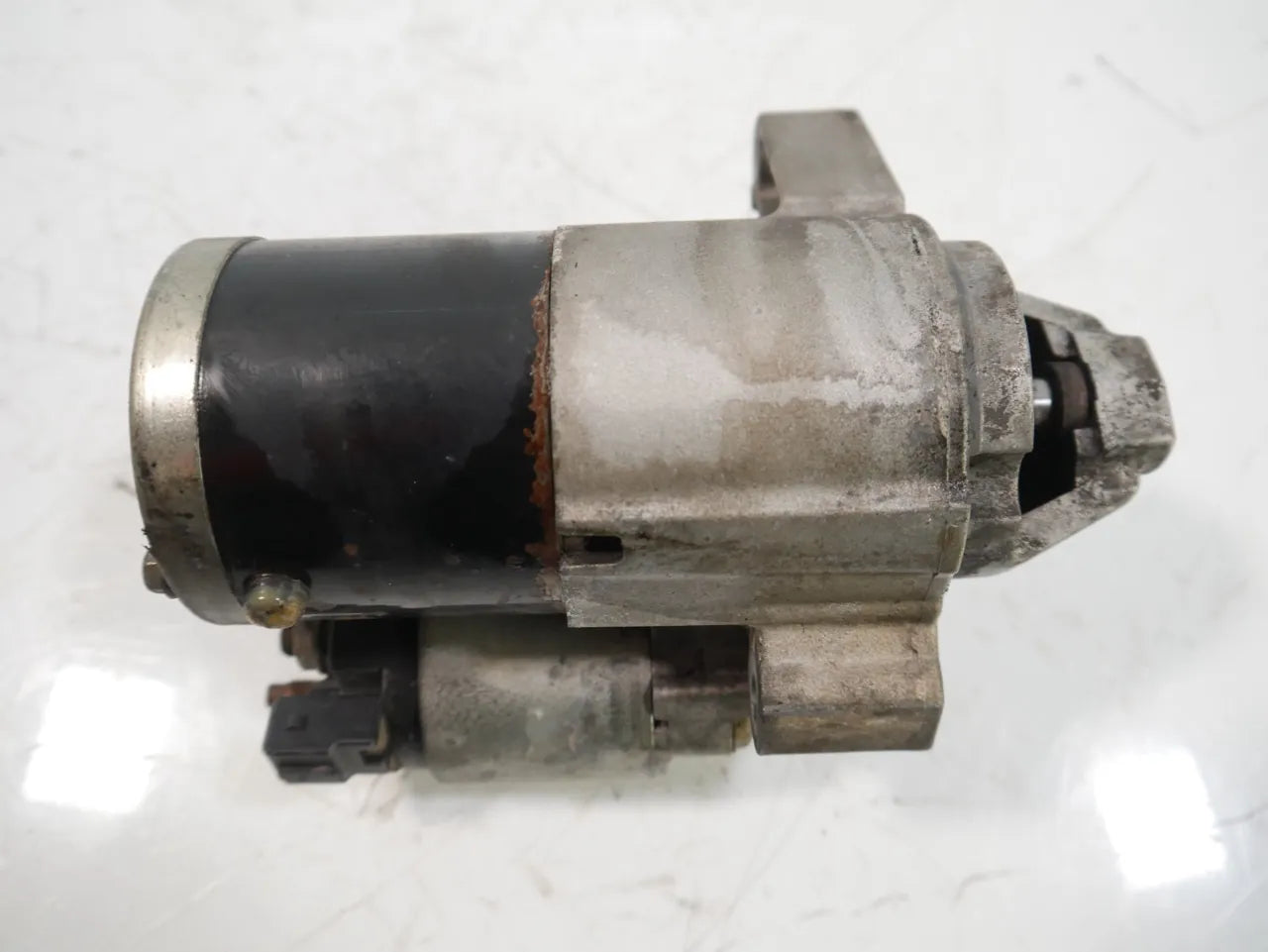 Motor de arranque Citroen Peugeot C3 C4 207 3008 308 1,6 5FW EP6 N12B16A V7550017