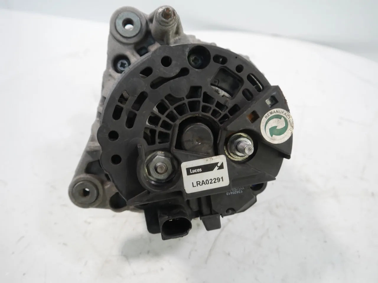 Alternador Volkswagen Skoda Seat Audi Passat Leon A3 1.9 TDI BKC LRA02291
