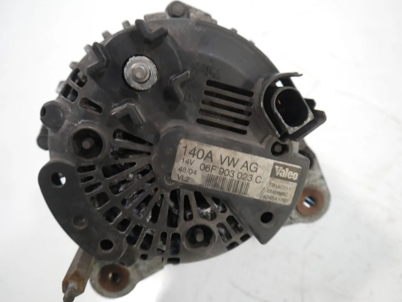 Alternador Volkswagen Seat Audi Passat Leon A3 1.9 TDI BKC 06F903023C