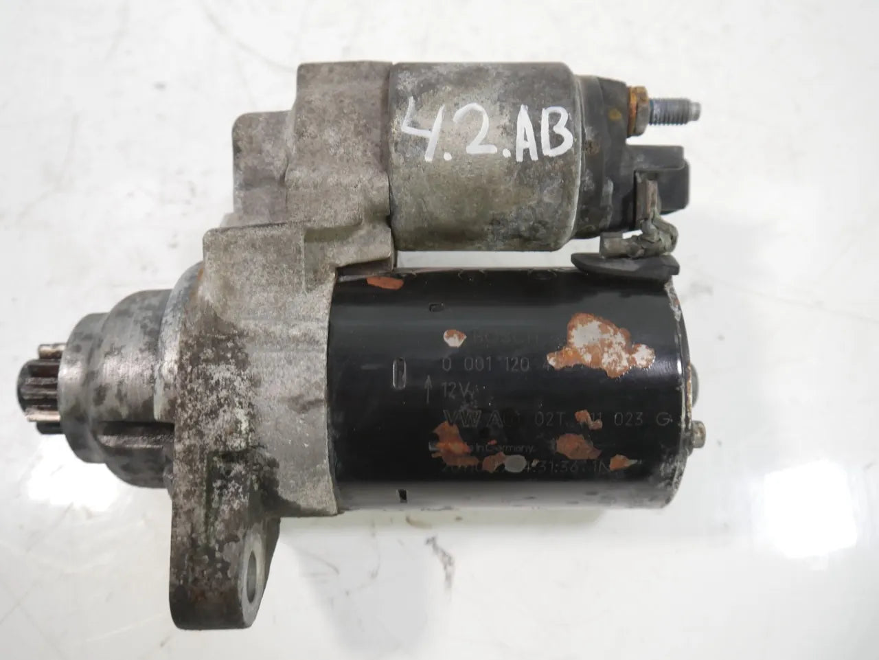 Motor de arranque Skoda Volkswagen Fabia Fox 1.2 CFHA CFH 02T911023G