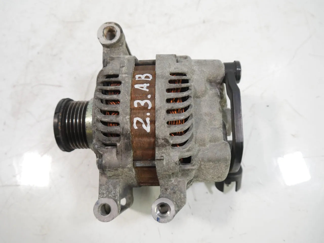 Alternador Citroen Peugeot C3 C4 207 1.4 VTi 8FP 8F01 EP3C 75769568002