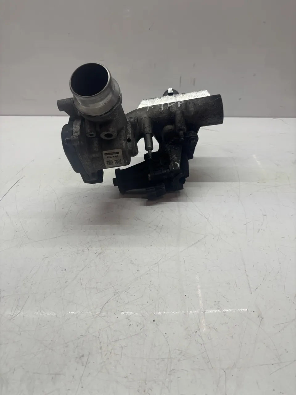 Válvula EGR Nissan Juke Qashqai 1.5 dCi K9K636 K9K 1471000Q0X