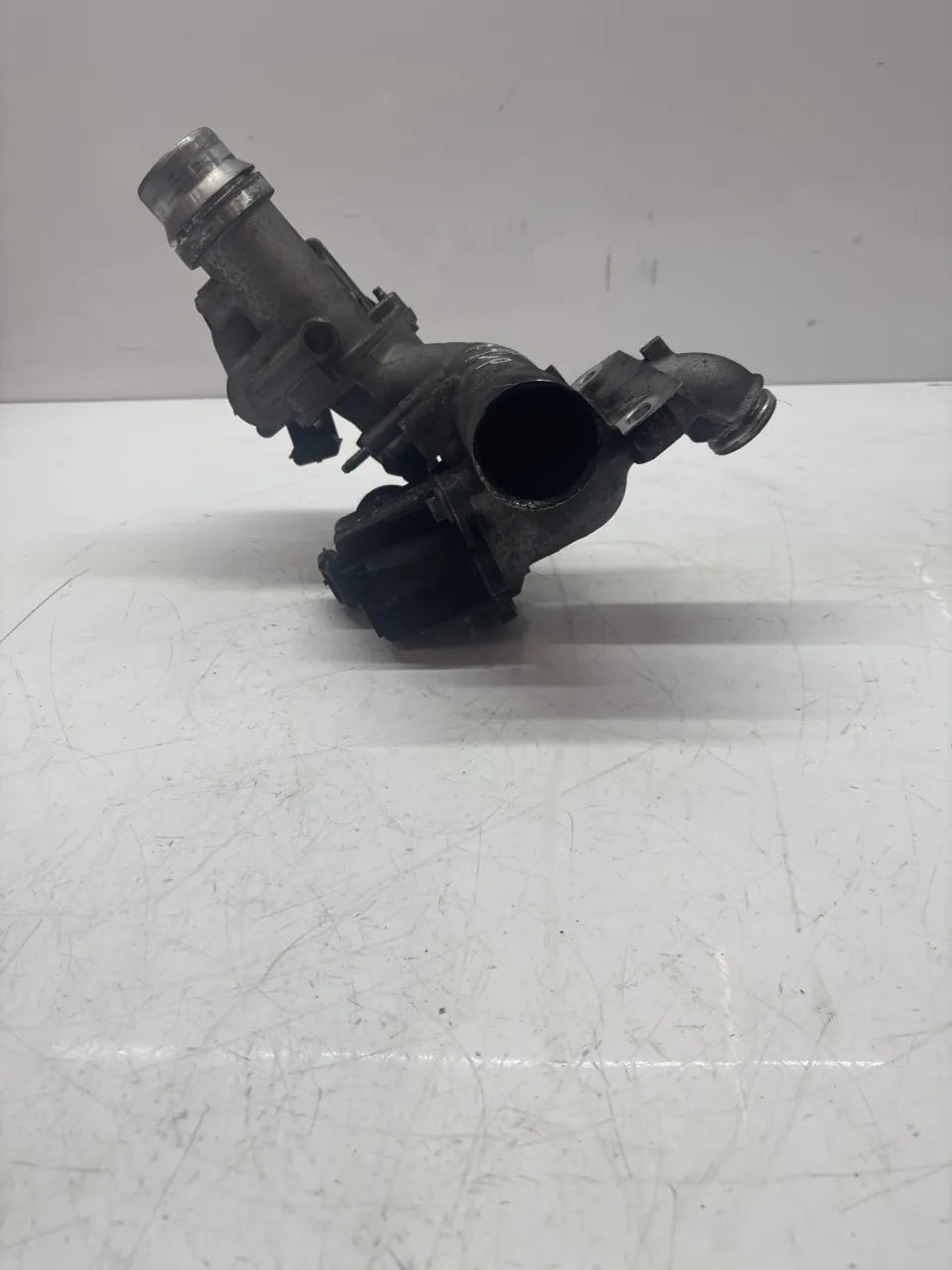 Válvula EGR Nissan Juke Qashqai 1.5 dCi K9K636 K9K 1471000Q0X