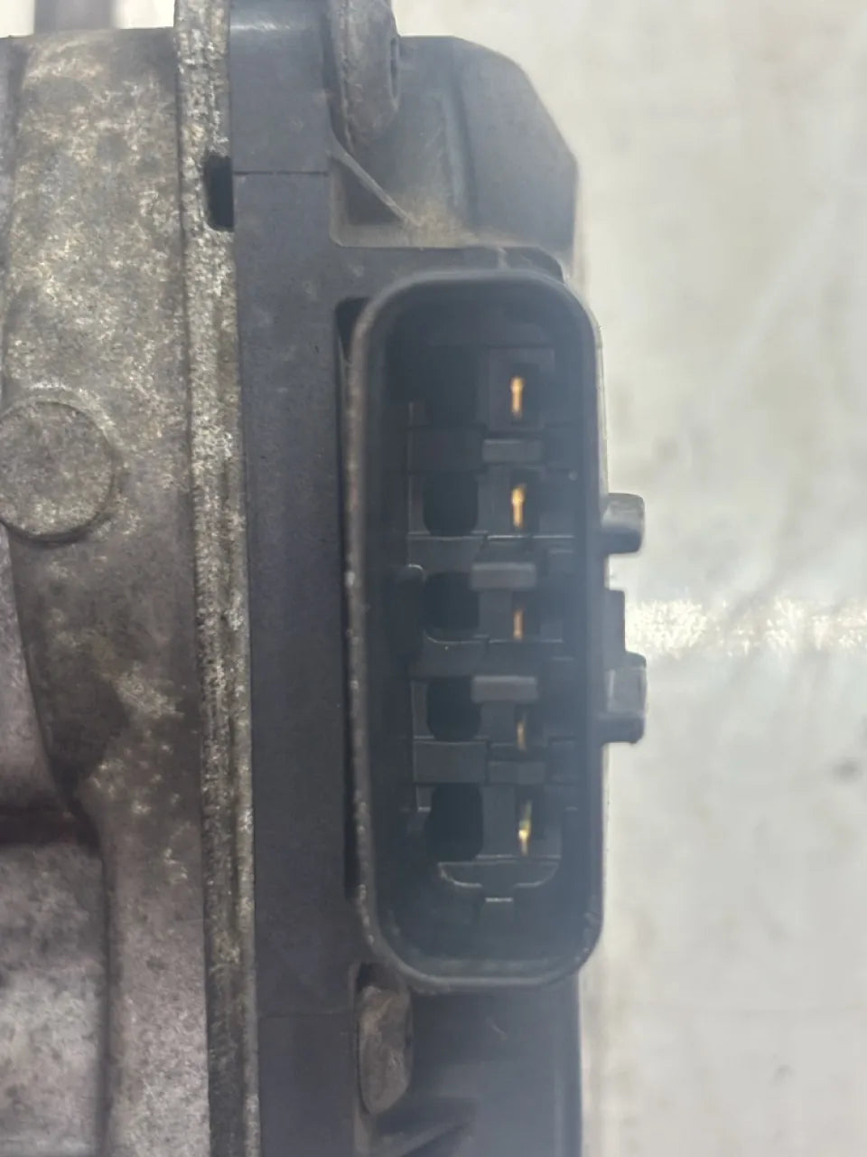 Válvula EGR Nissan Navara MK2 D40 2.5 dCi 4WD YD25DDTi YD25 14710-5X00C