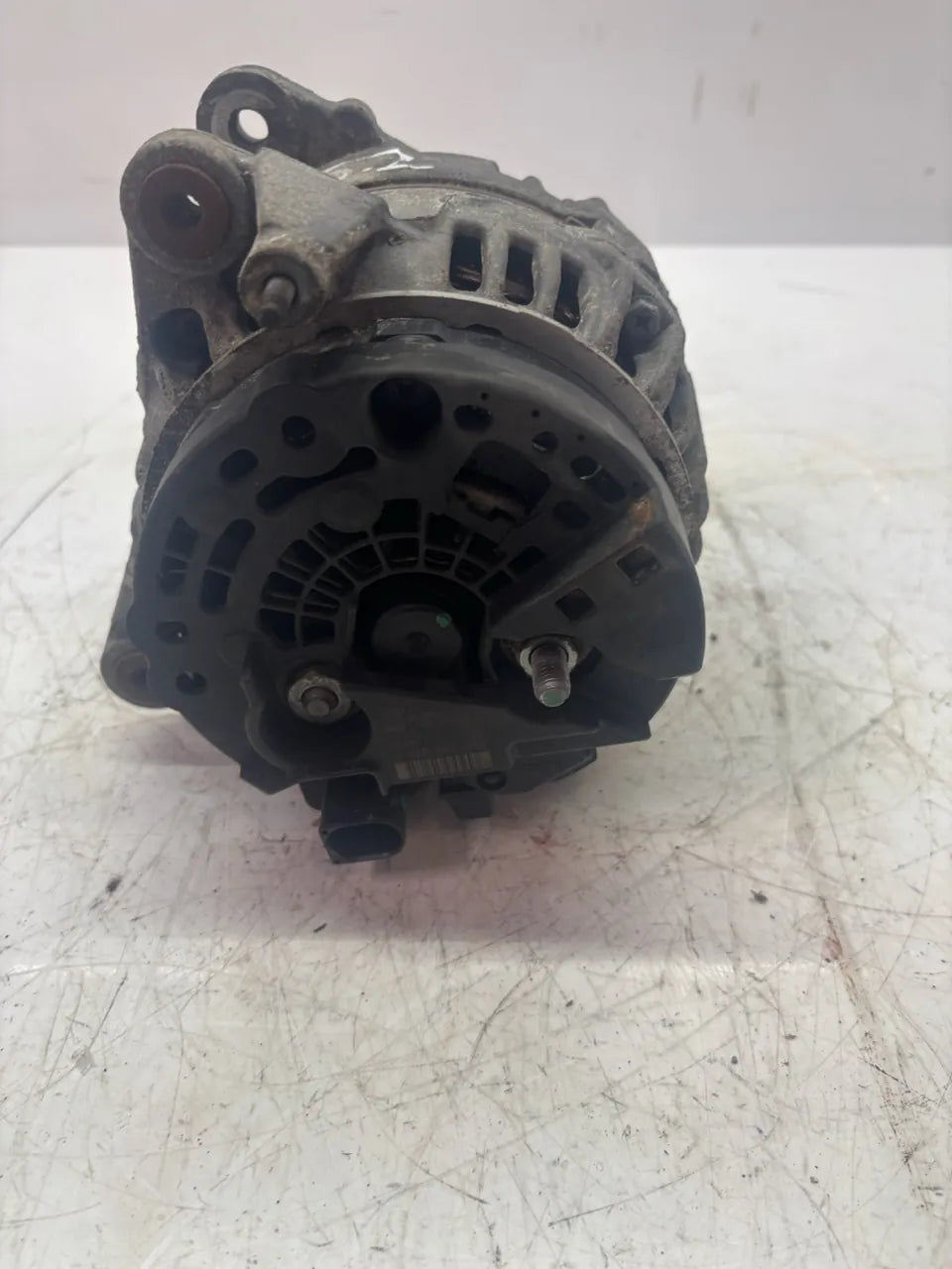Alternador Skoda Yeti MK1 5L 2,0 TDI CFHC CFH 06F903023F