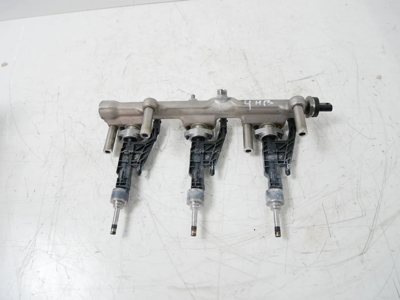 Rampa inyectora Mini Countryman F60 1.5 gasolina B38A15F B38A15M1 B38 8665631