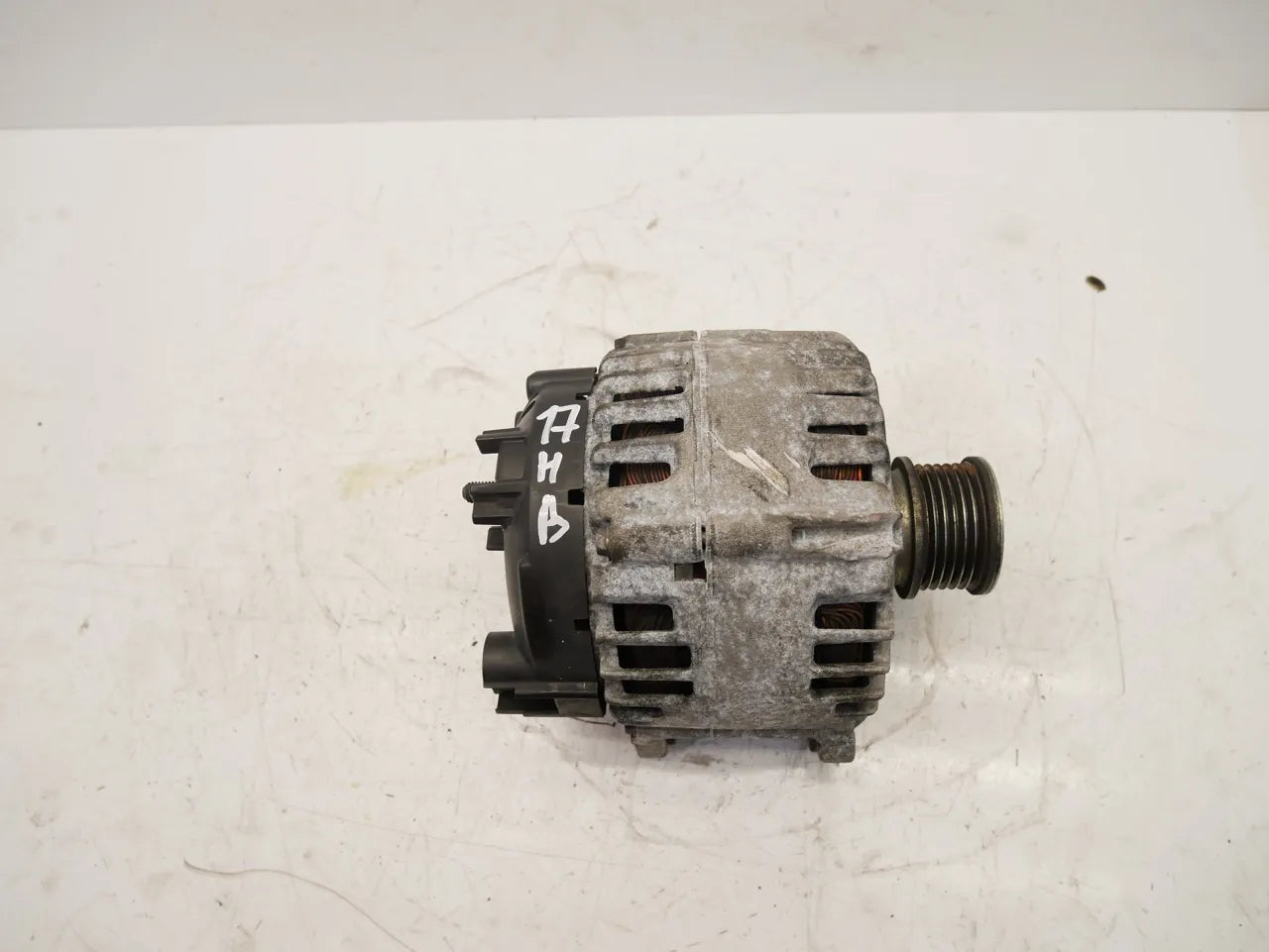 Alternador Audi A4 B8 A5 Q5 2.0 TDI CAGA CAG 03G903016G