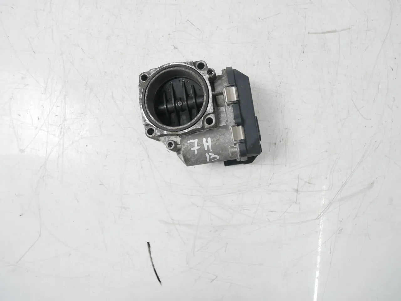 Mariposa BMW Serie 3 318i E90 2.0 N43B20A N43B20U0 N43 7561066