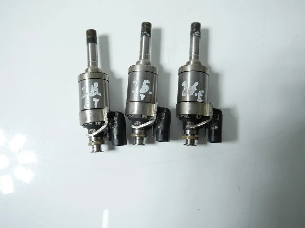 Inyector Ford Fiesta MK7 1.0 EcoBoost SFJN CM5G-9F593-FA 3 unidades