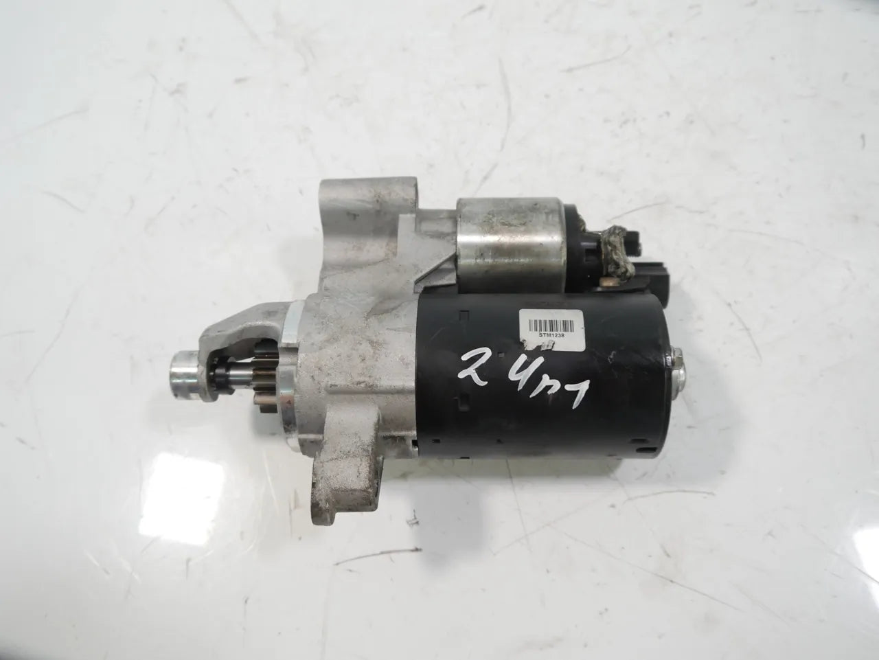 Motor de arranque Audi A5 8TA 2.0 TFSI quattro CDNC CDN 06H911021
