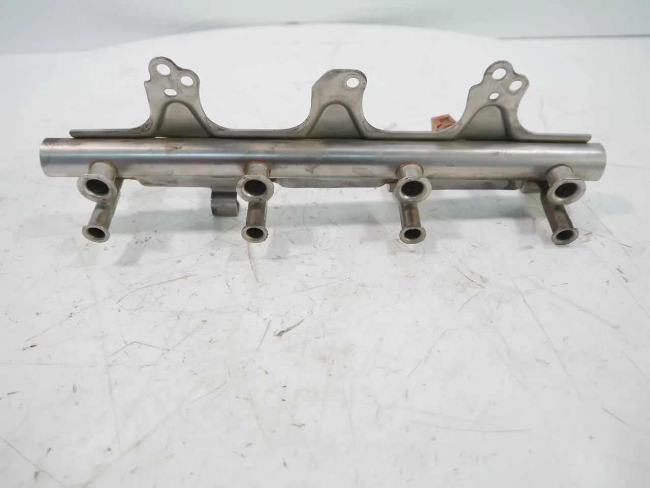 Tubo de raíl Audi A4 B8 A5 A6 C7 Q5 2.0 TFSI CAEA CEAB CAED CAE 06J133317M