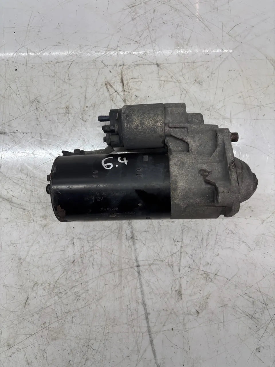 Motor de arranque Volvo V70 III 2.4 D D5244T14 30782228