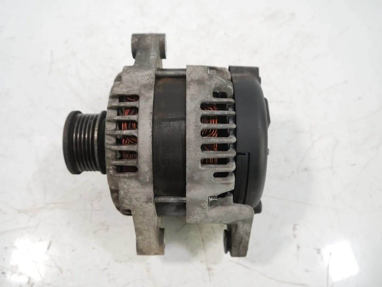 Alternador Chevrolet Captiva 2.2 D LNQ Z22D1 A22DM 13580078