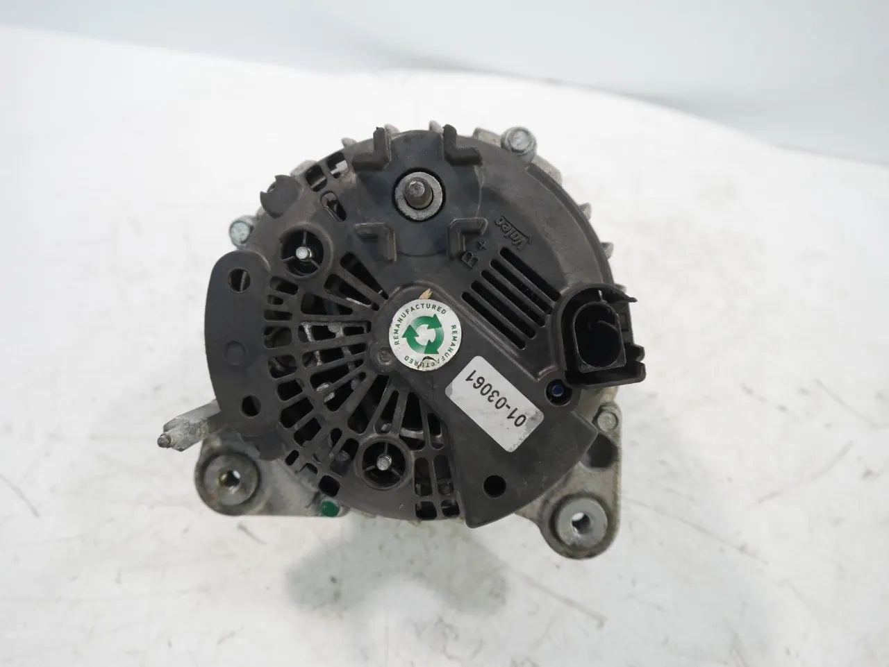 Alternador Seat Skoda Volkswagen Leon Octavia Passat 2.0 TDI CUPA CUP 03L903023K
