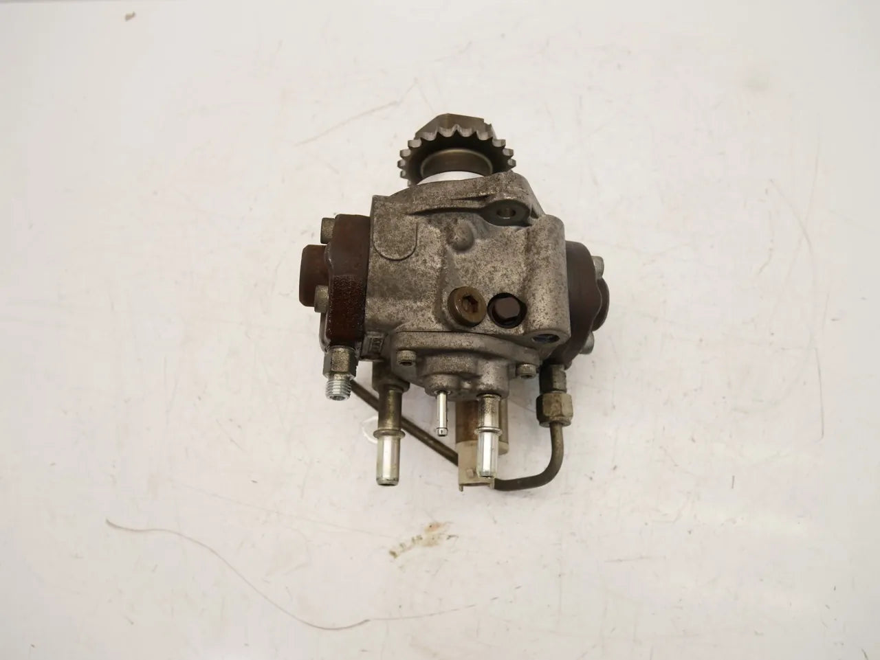 Bomba de alta presión Opel Vauxhall Astra J 1.6 CDTi B16DTH LVL B16 55570040