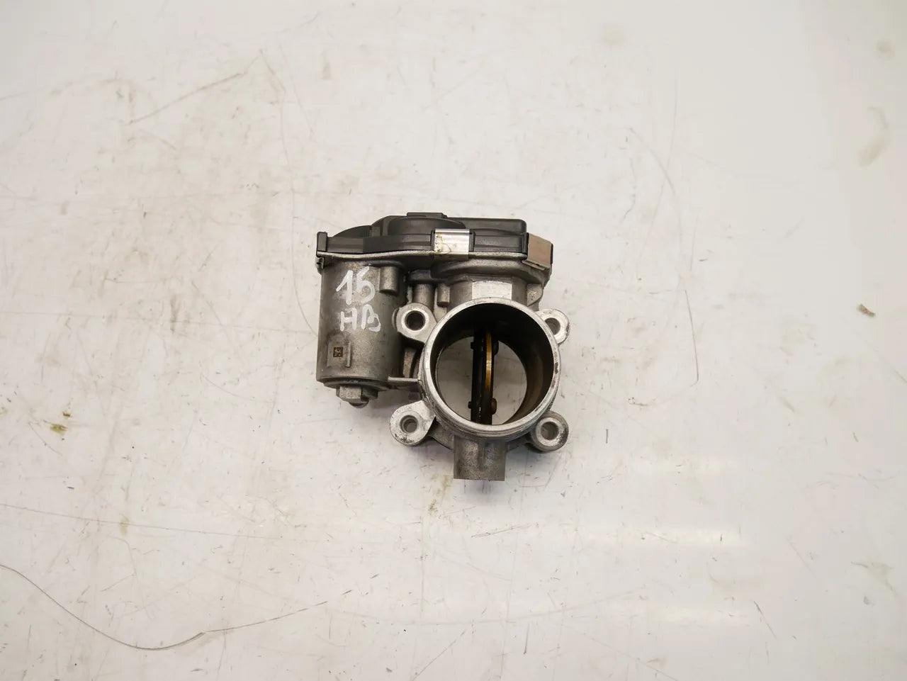 Mariposa Opel Vauxhall Astra J 1.6 CDTi B16DTH LVL B16 55570009DB