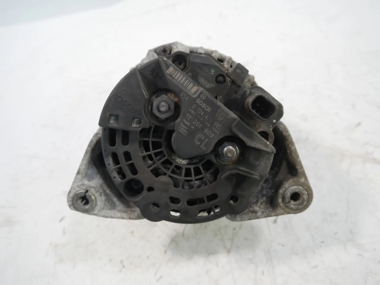 Alternador Opel Astra J Corsa D 1.4 A14XER A14 LDD 0124425085