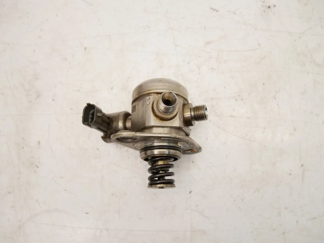 Bomba de combustible Land Rover Discovery L319 5.0 V8 508PN AJ133 8W93-9D376-AE