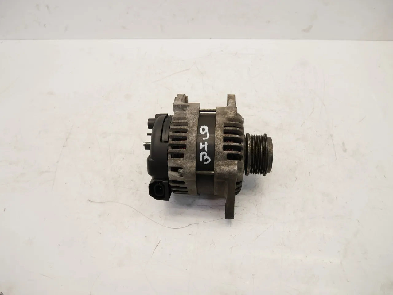 Alternador Opel Vauxhall Astra J 1,7 CDTI A17DTS LUD 95519864