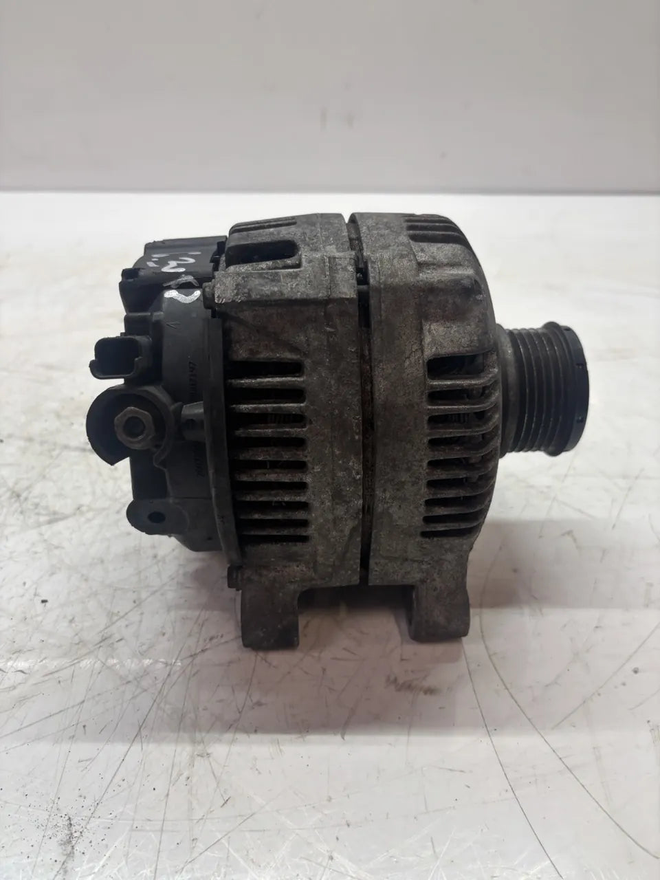 Alternador Peugeot Partner 1.6 HDI DV6DTED 9HP 9678048880