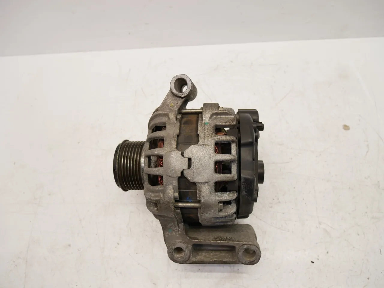 Alternador Ford Ranger TKE 3.2 TDCi 4x4 SA2R AB39-10300-AF