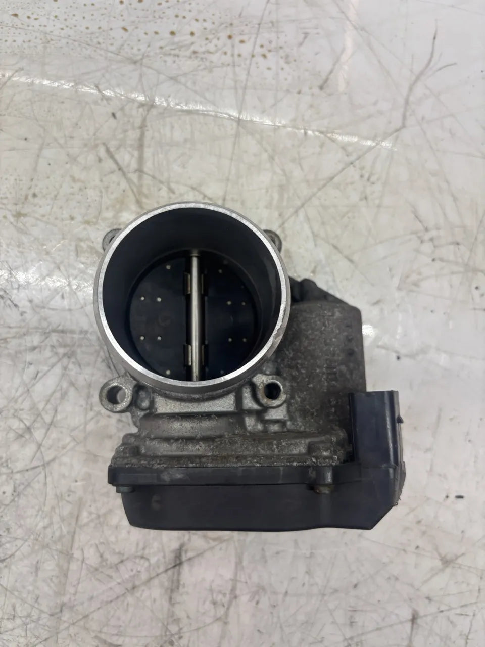 Mariposa Skoda Volkswagen Octavia RS Golf VII GTI 2.0 TSI CHHA CHH 06F133062T