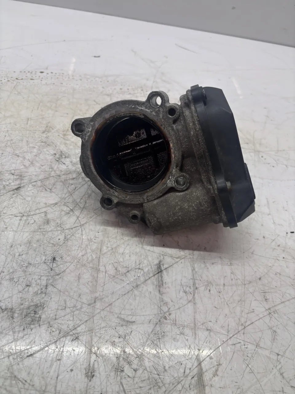 Mariposa Skoda Volkswagen Octavia RS Golf VII GTI 2.0 TSI CHHA CHH 06F133062T