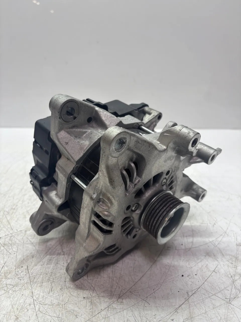 Alternador Mazda 3 BP 2.0 Skyactiv-X M Hybrid HFY1 HF01 HF C4TB5491