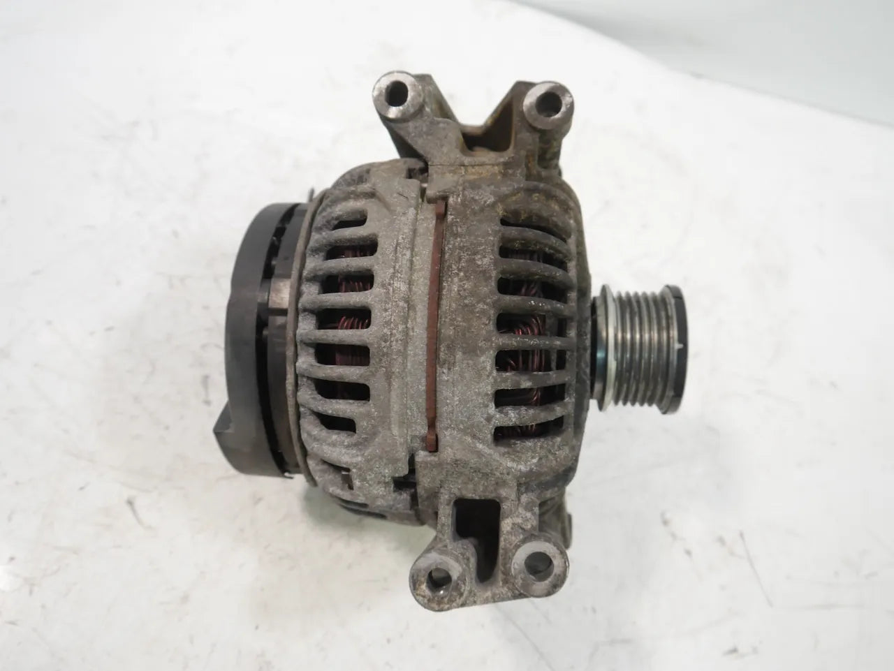 Alternador Mercedes-Benz CLK C209 2.2 CDI OM646.966 646.966 OM646 A0141540702