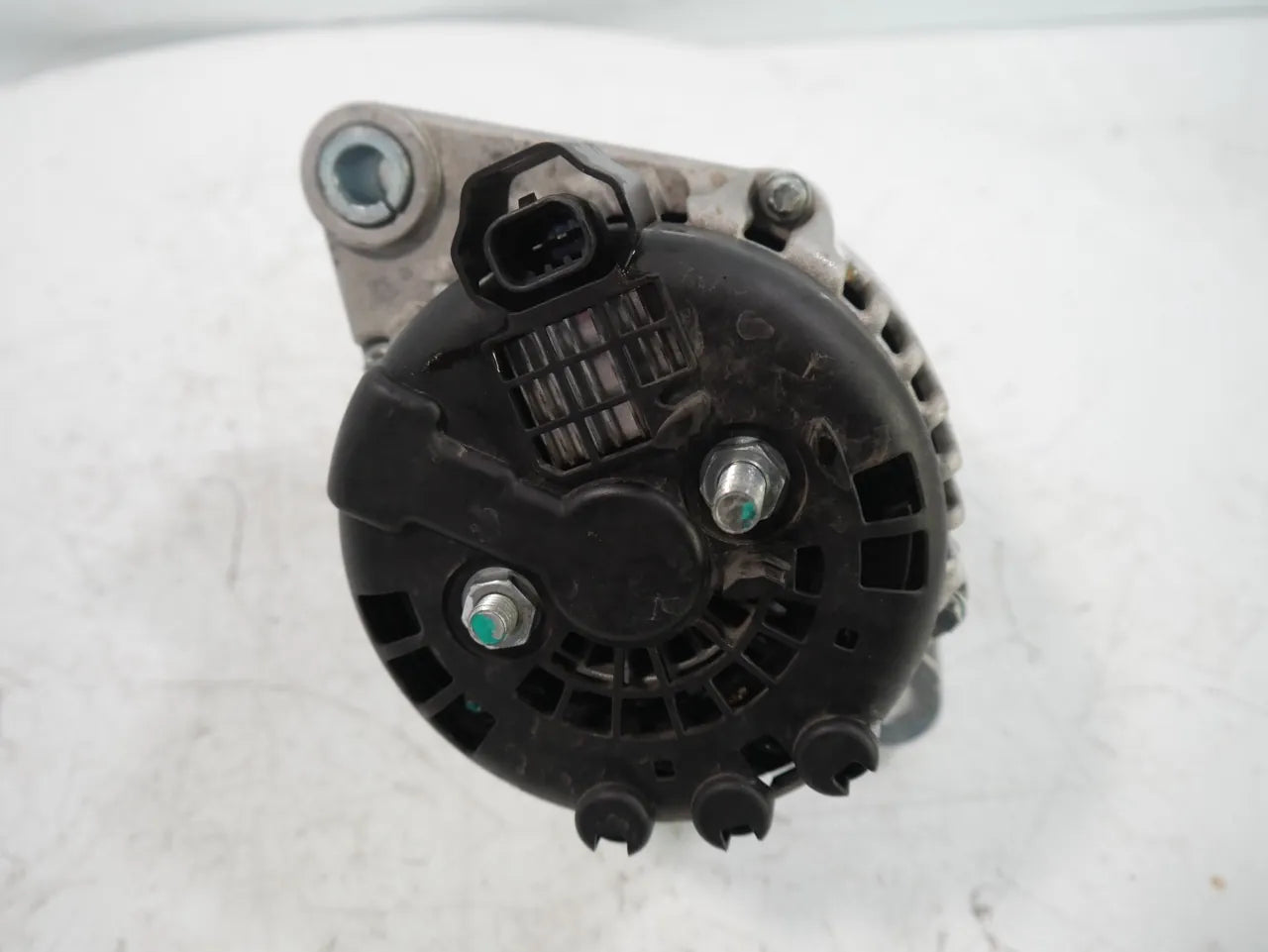 Alternador Opel Insignia 2.0 CDTi A20DTH A20 LBS 13502583