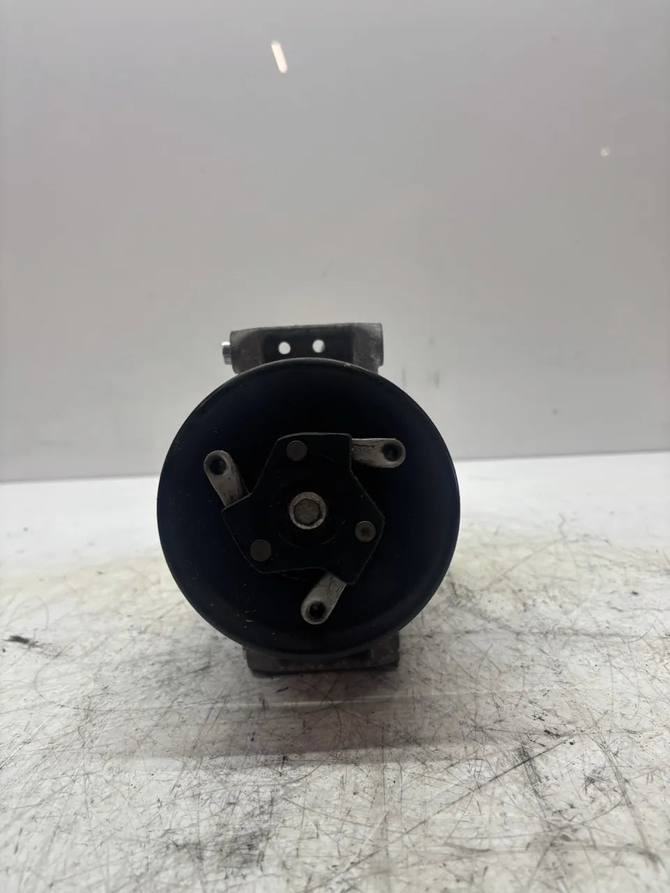 Compresor de aire acondicionado Audi Volkswagen A3 Golf VII 2.0 TDI DGCA DGC 5Q0816803B